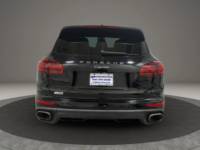 2016 Porsche Cayenne Base