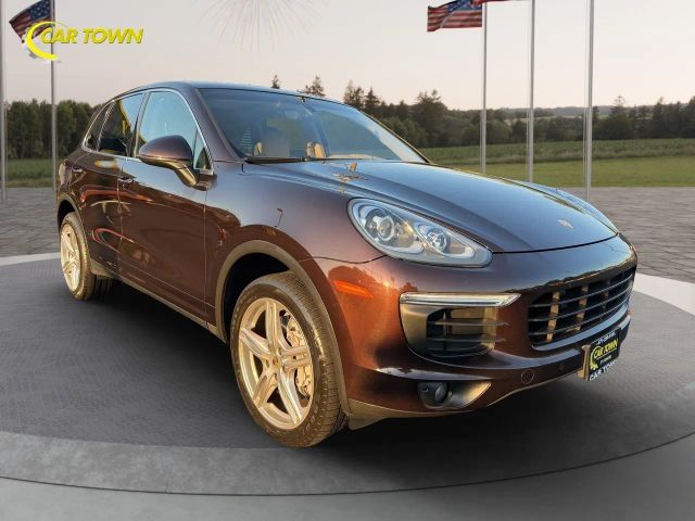2016 Porsche Cayenne Base