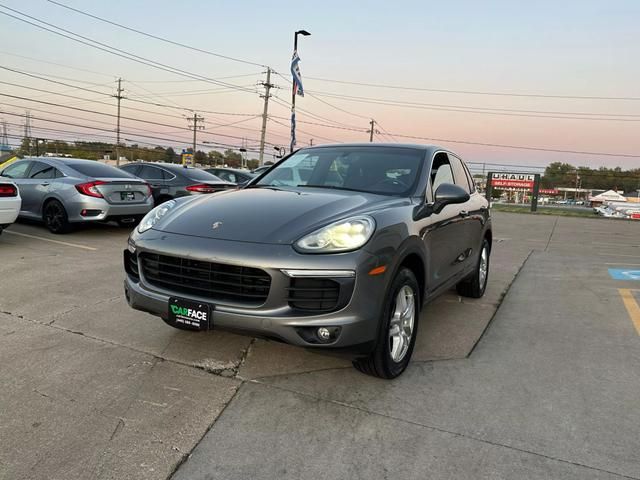 2016 Porsche Cayenne Base