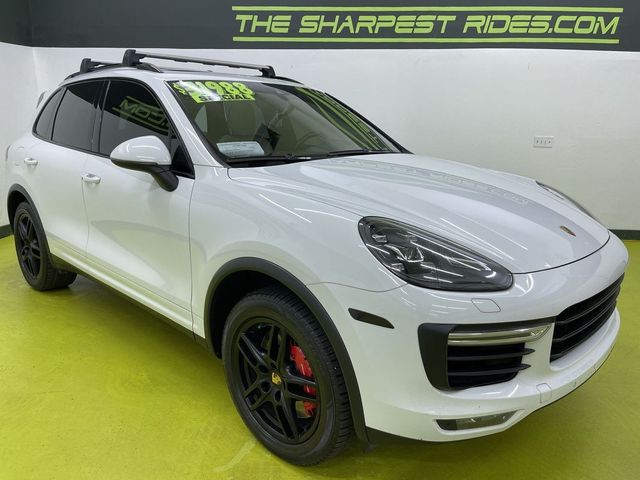 2016 Porsche Cayenne Turbo