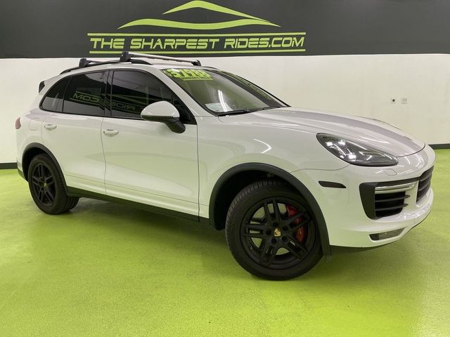 2016 Porsche Cayenne Turbo