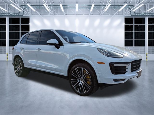 2016 Porsche Cayenne Turbo