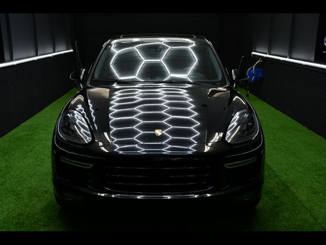 2016 Porsche Cayenne Turbo S