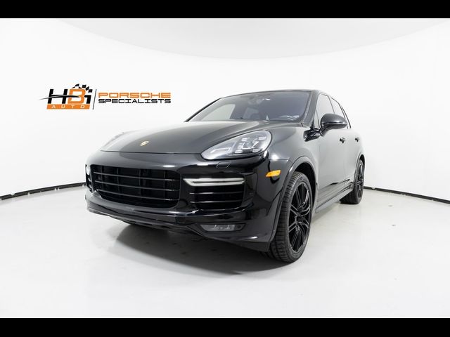 2016 Porsche Cayenne Turbo S