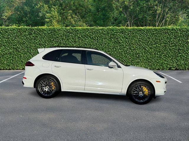 2016 Porsche Cayenne Turbo S