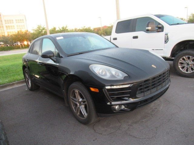 2016 Porsche Macan S