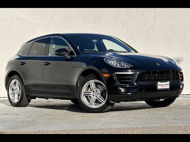 2016 Porsche Macan S
