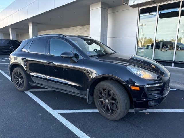 2016 Porsche Macan S