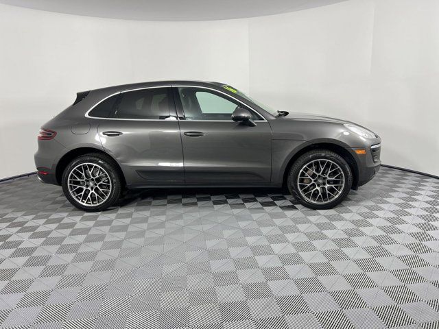 2016 Porsche Macan S