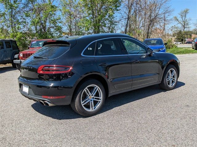 2016 Porsche Macan S