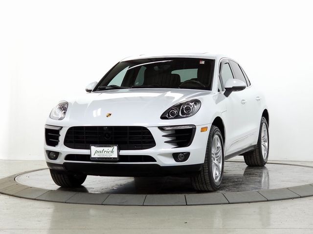 2016 Porsche Macan S