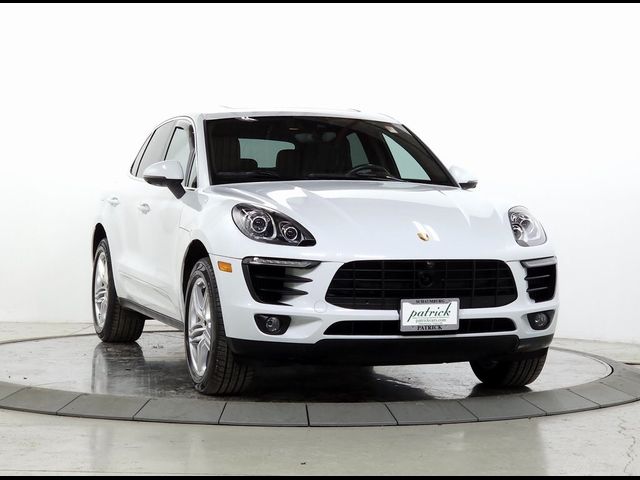 2016 Porsche Macan S