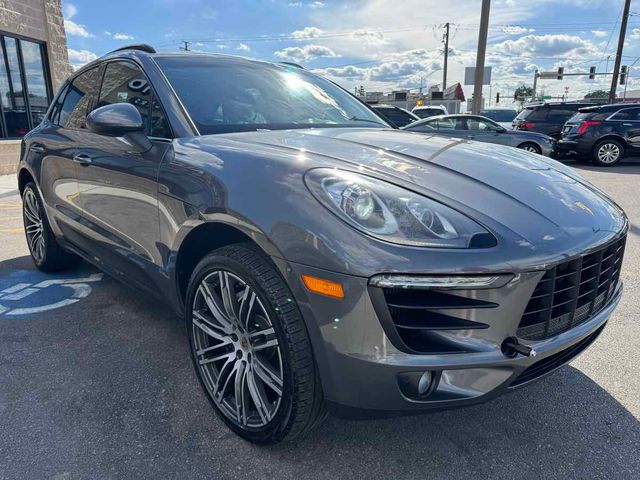 2016 Porsche Macan S