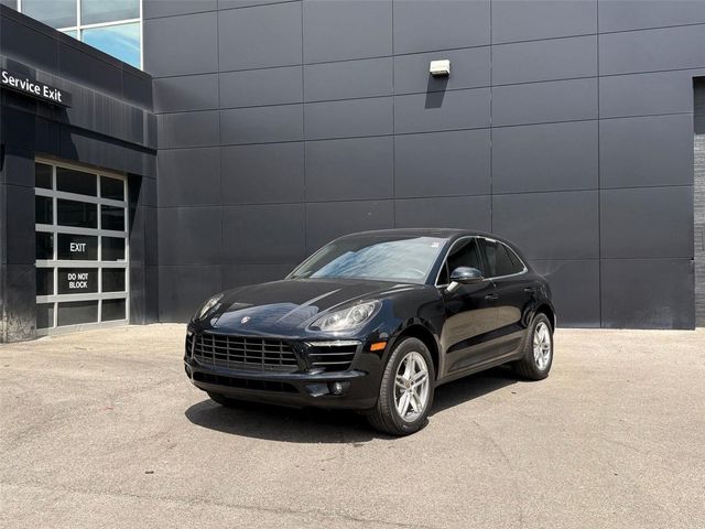 2016 Porsche Macan S