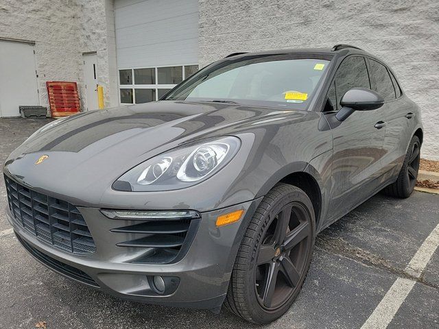 2016 Porsche Macan S