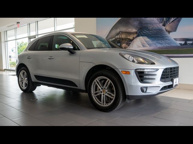 2016 Porsche Macan S