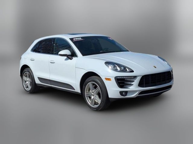 2016 Porsche Macan S