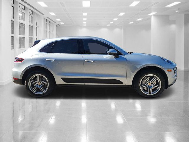 2016 Porsche Macan S