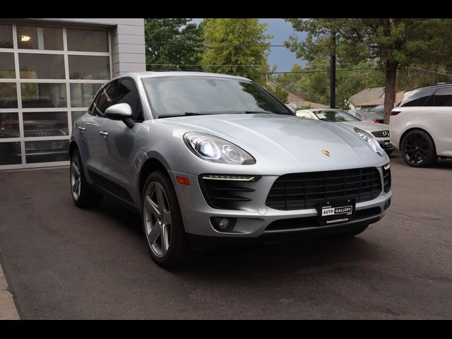 2016 Porsche Macan S