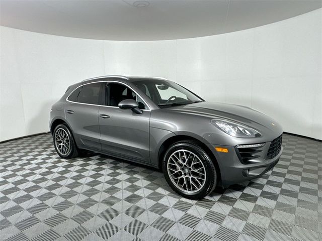 2016 Porsche Macan S