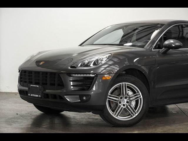 2016 Porsche Macan S