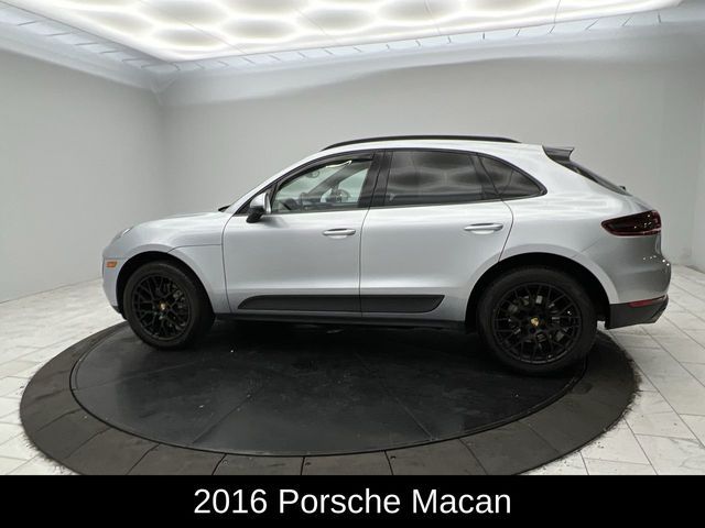 2016 Porsche Macan S