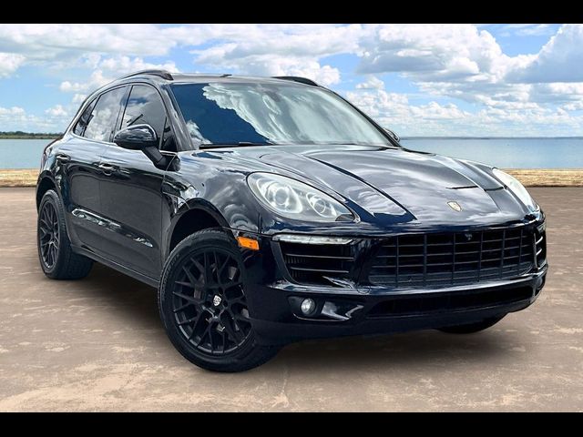 2016 Porsche Macan S