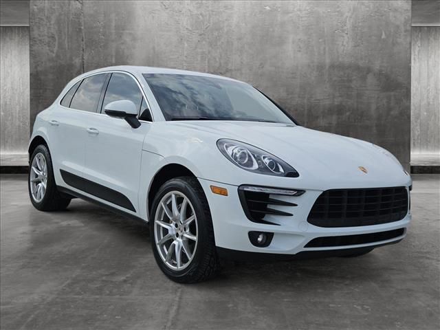 2016 Porsche Macan S