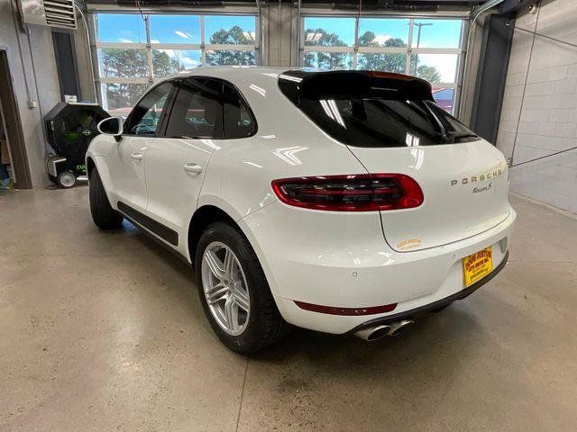 2016 Porsche Macan S