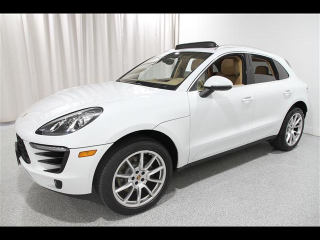 2016 Porsche Macan S