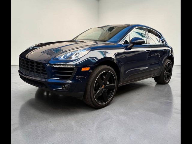 2016 Porsche Macan S