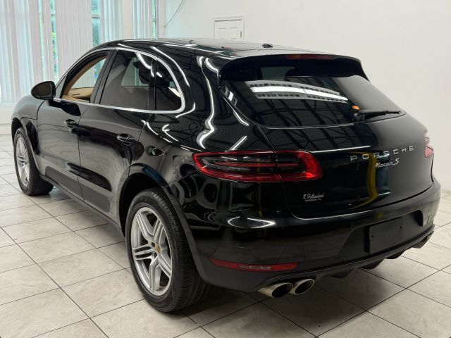 2016 Porsche Macan S