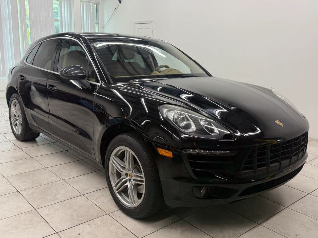 2016 Porsche Macan S