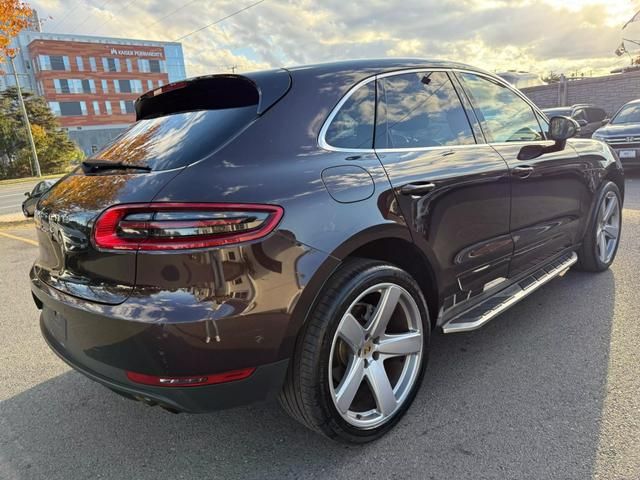 2016 Porsche Macan S