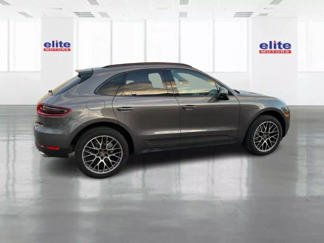 2016 Porsche Macan S