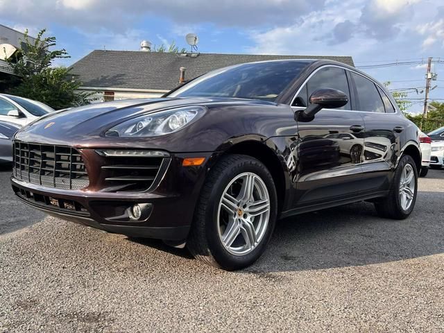 2016 Porsche Macan S