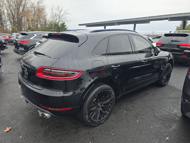 2016 Porsche Macan Turbo