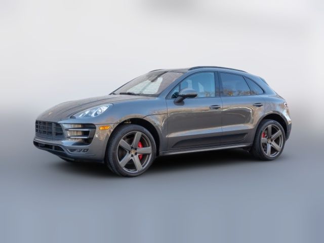 2016 Porsche Macan Turbo