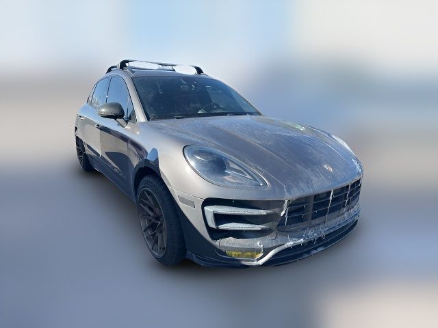 2016 Porsche Macan Turbo