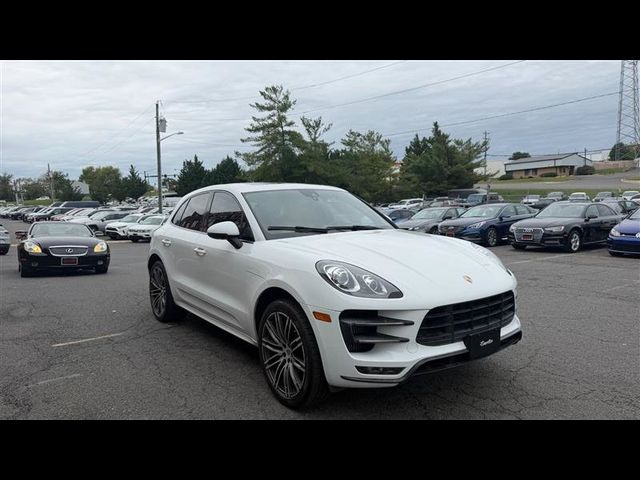 2016 Porsche Macan Turbo