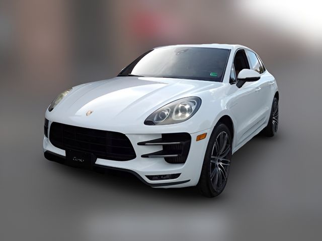 2016 Porsche Macan Turbo