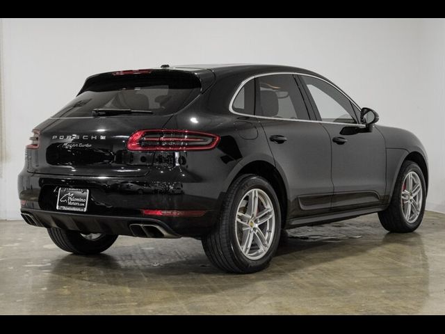 2016 Porsche Macan Turbo