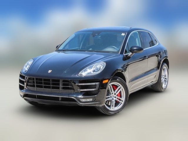 2016 Porsche Macan Turbo