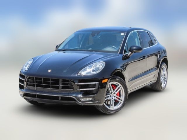 2016 Porsche Macan Turbo