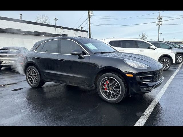 2016 Porsche Macan Turbo