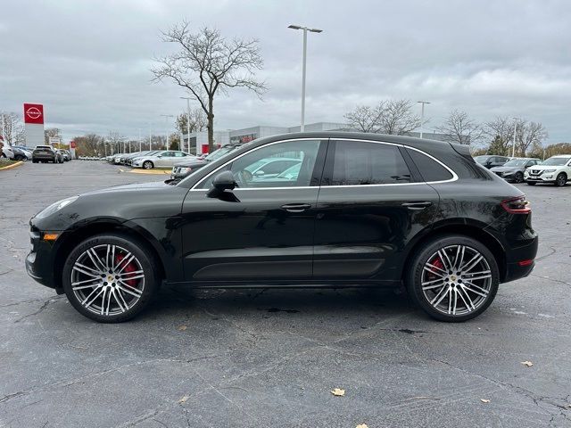 2016 Porsche Macan Turbo