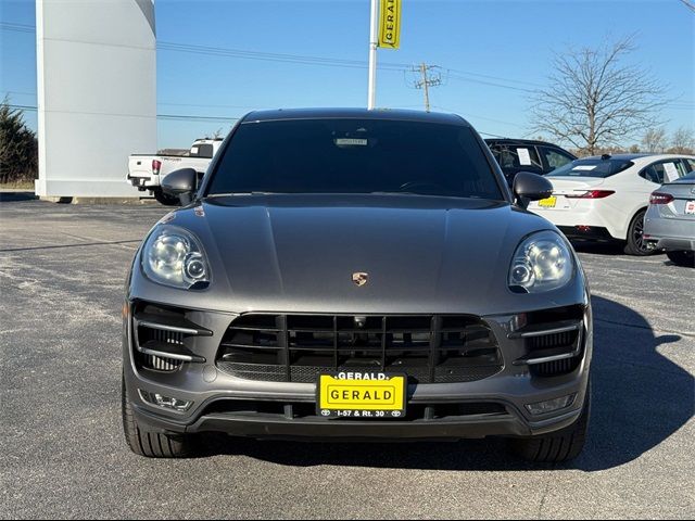 2016 Porsche Macan Turbo