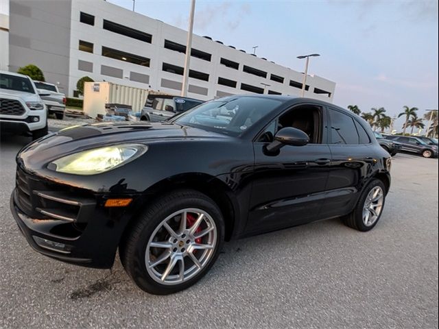 2016 Porsche Macan Turbo