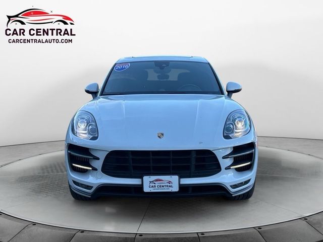 2016 Porsche Macan Turbo