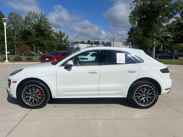 2016 Porsche Macan Turbo